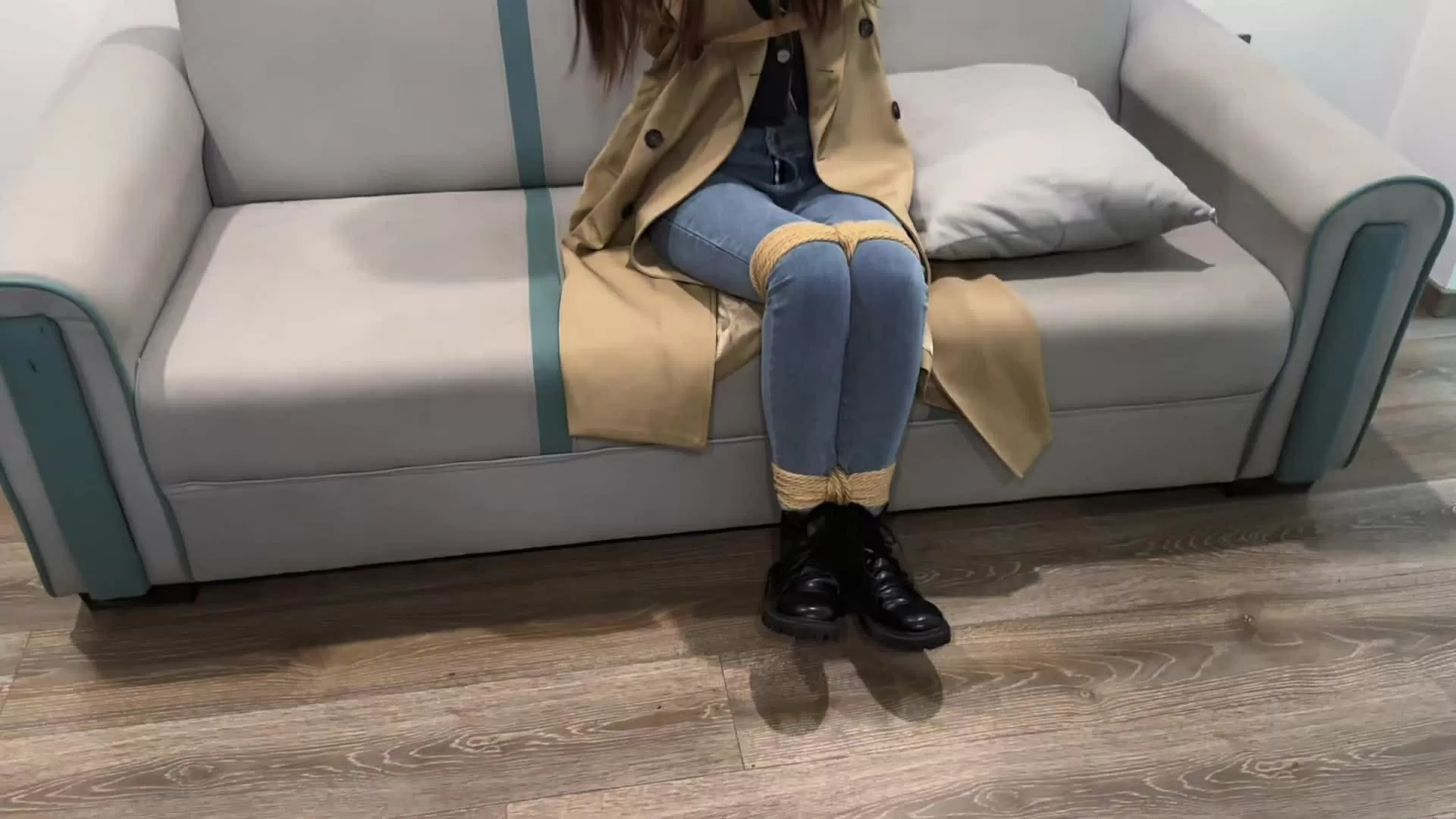 182242hzlz14o4e11nio81.webp
