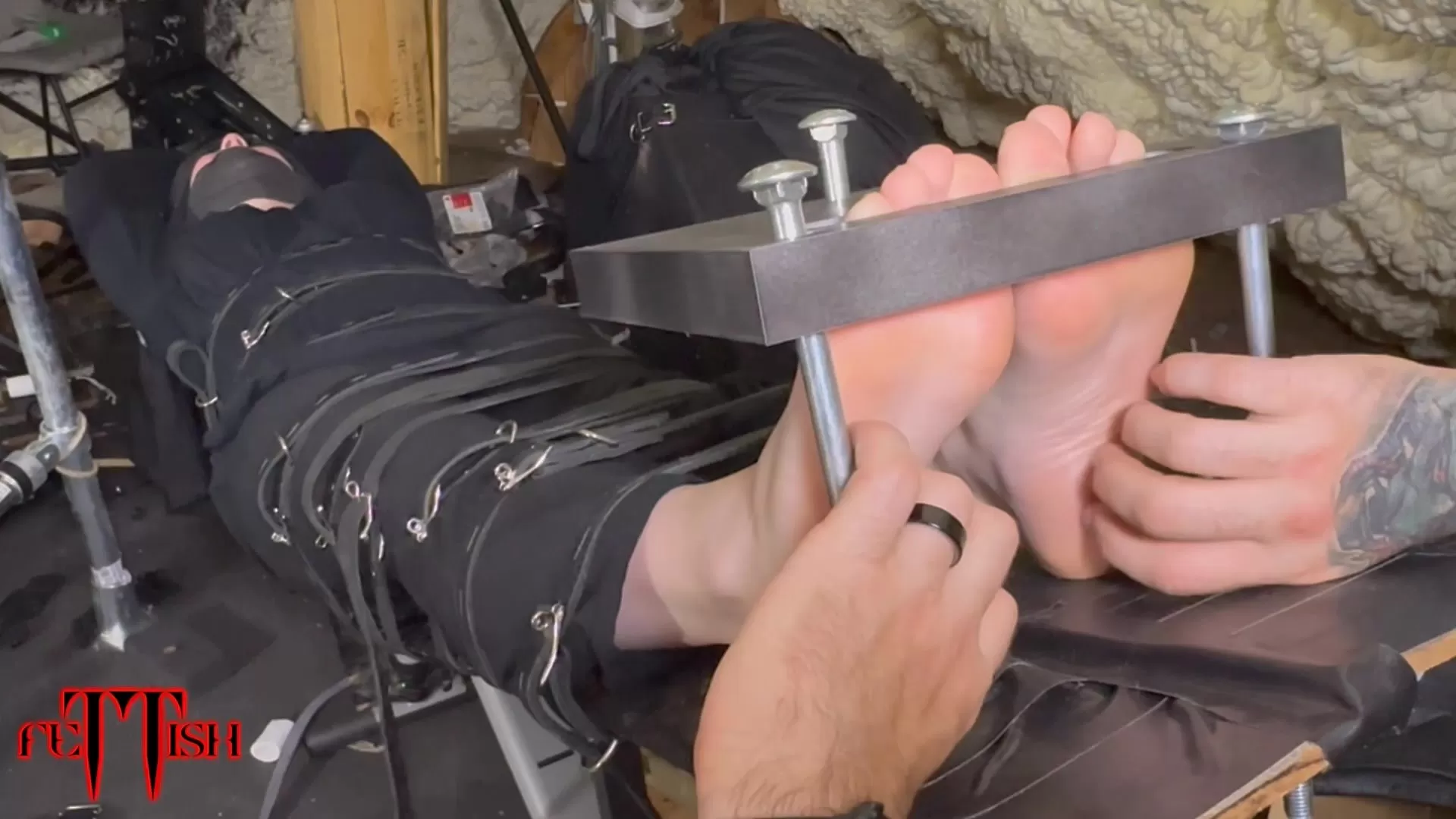 Fettish – Bench Press – Amecia.0001 - 00-01-23.webp