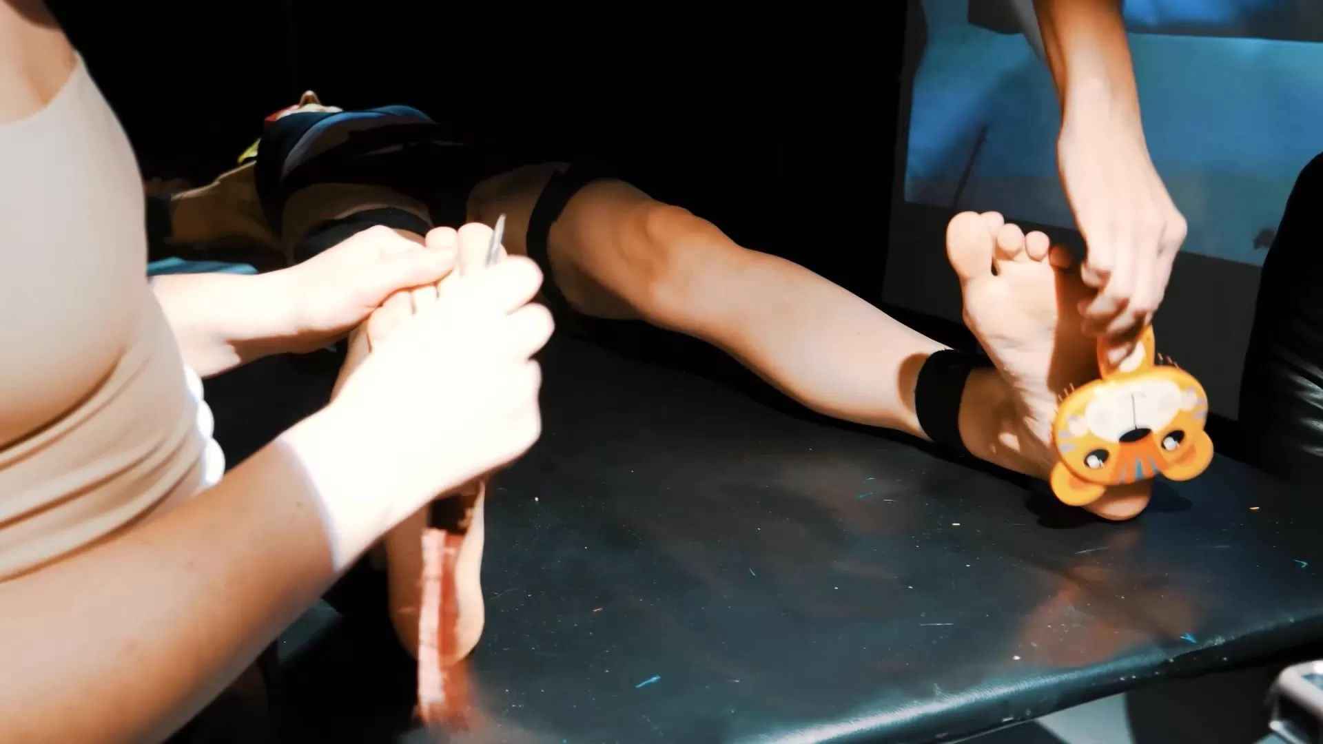 SpecialTickling – TICKLE SCREAMS ISABELLA on TICKLE TABLE.0000 - 00-06-00.webp