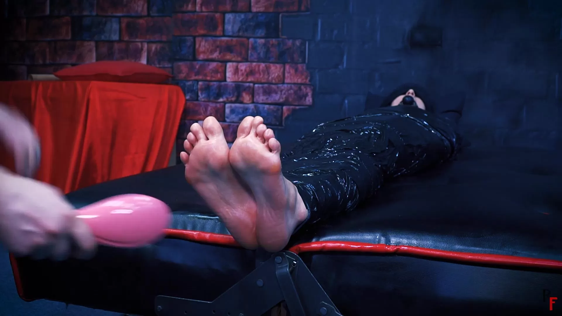 RussianFetish – Tickling protruding feet out of big cocoon with Ulyasha and Tai.webp