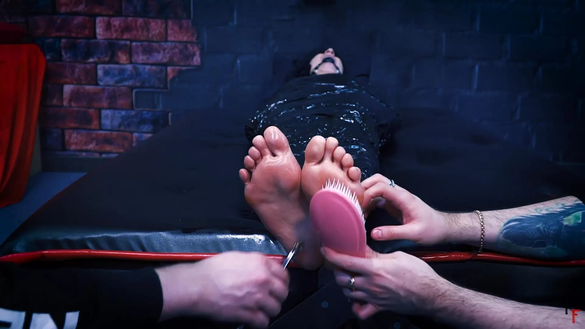 RussianFetish – Tickling protruding feet out of big cocoon with Ulyasha and Tai.webp