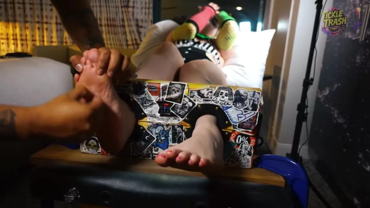 TickleTrash – Terrabyte's Lickling & Tickling Nightmare.0005 - 00-02-34.webp