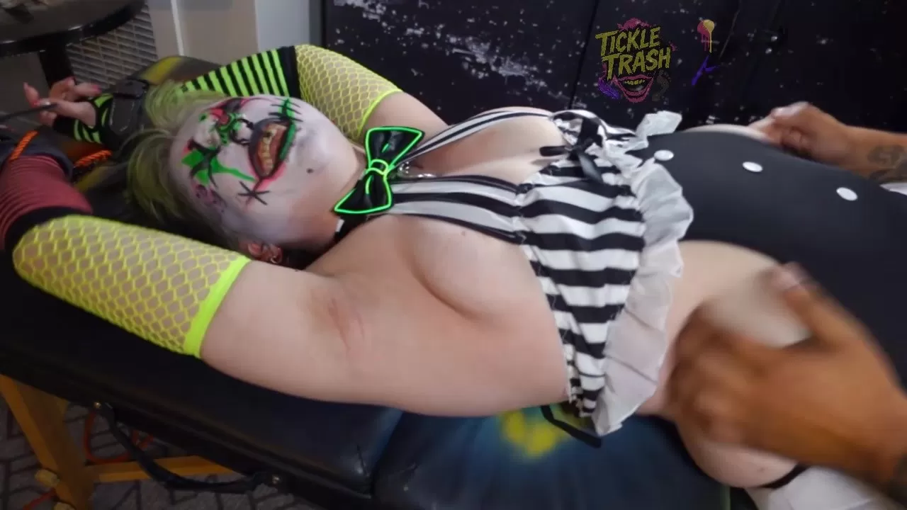 TickleTrash – Terrabyte's Ticklish Upperbody – Lets Put A Smile On That F.webp