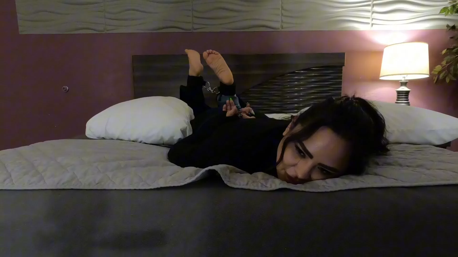 TicklePassion – Lily started tickle therapy today.mp4_snapshot_03.24.000.webp