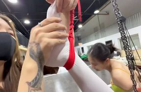 媚娘工作室-假扮老师调教蛮横舞蹈生（在线播）