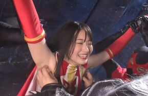女战士tk（中文字幕+超精彩花絮）（在线播）